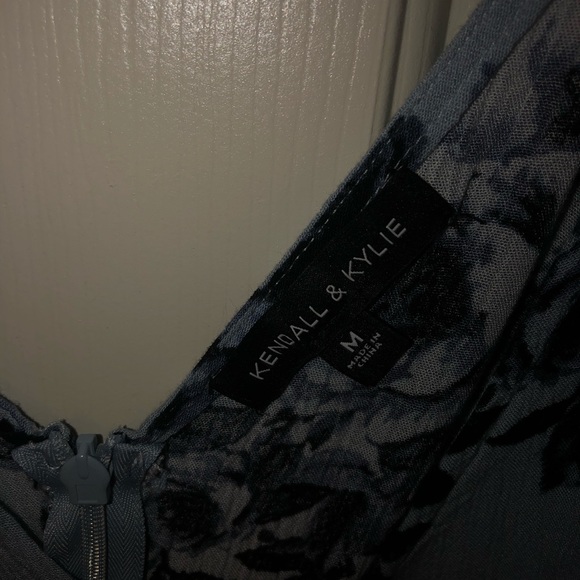 Never worn - Picture 3 of 3